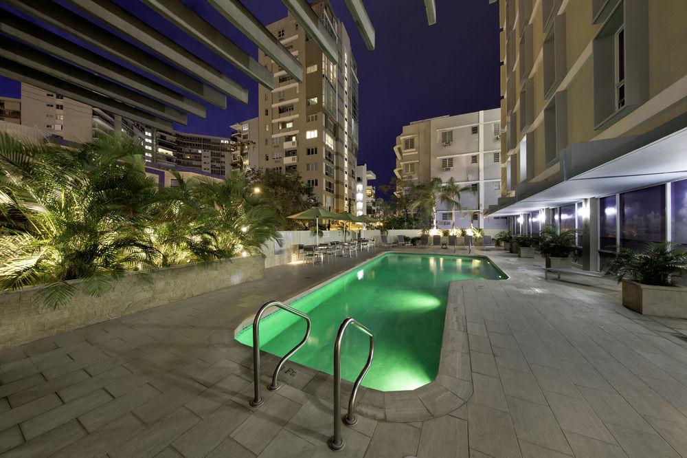 Courtyard By Marriott San Juan Miramar Hotel Exterior foto